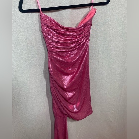 PrettyLittleThing Pink Shiny Strapless Dress with Sash - So pretty! Sz 0 - Picture 5 of 7